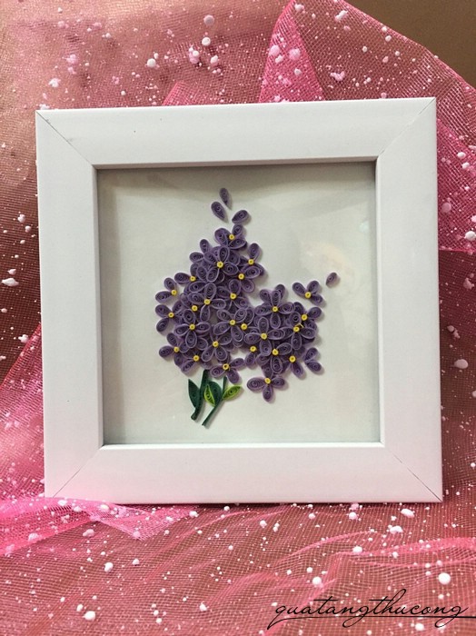 Tranh quilling hoa tím